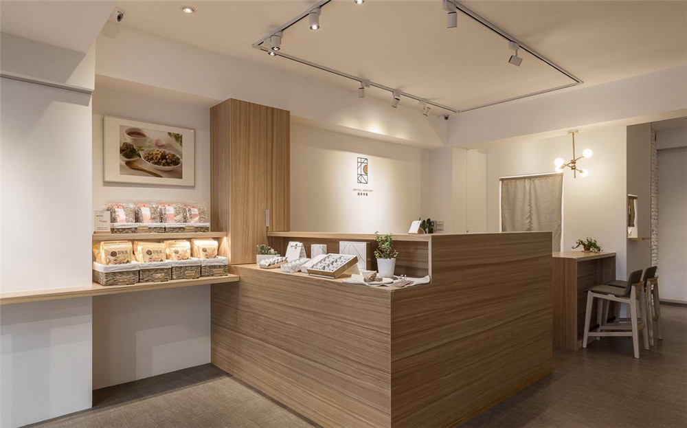 鄭州拾禾米香手工零食店裝修公司設(shè)計案例